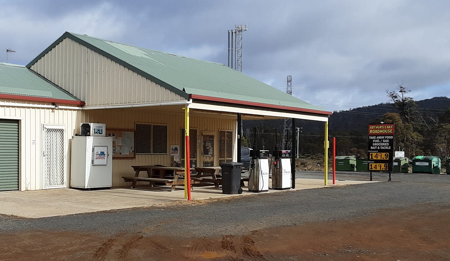 Arthurs Lake Roadhouse